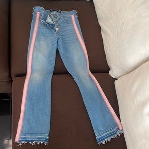 Veronica Beard Carolyn jeans women’s size 24 perfect condition Tuxedo stripe.